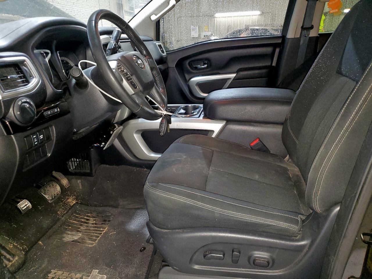 2019 Nissan Titan Platinum Reserve VIN: 1N6AA1E67KN529713 Lot: 83925255