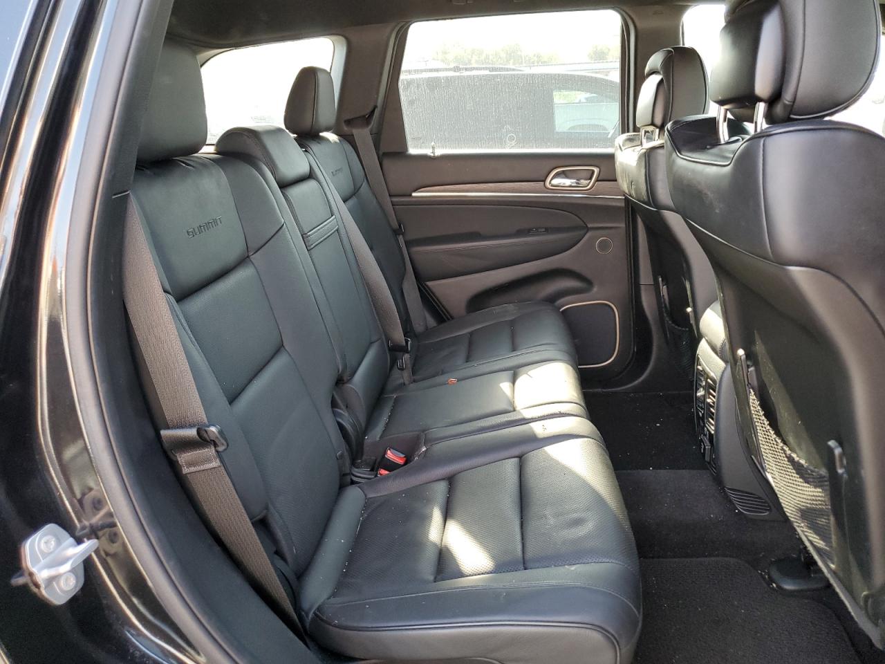 2015 Jeep Grand Cherokee Summit VIN: 1C4RJFJG0FC190005 Lot: 83972285