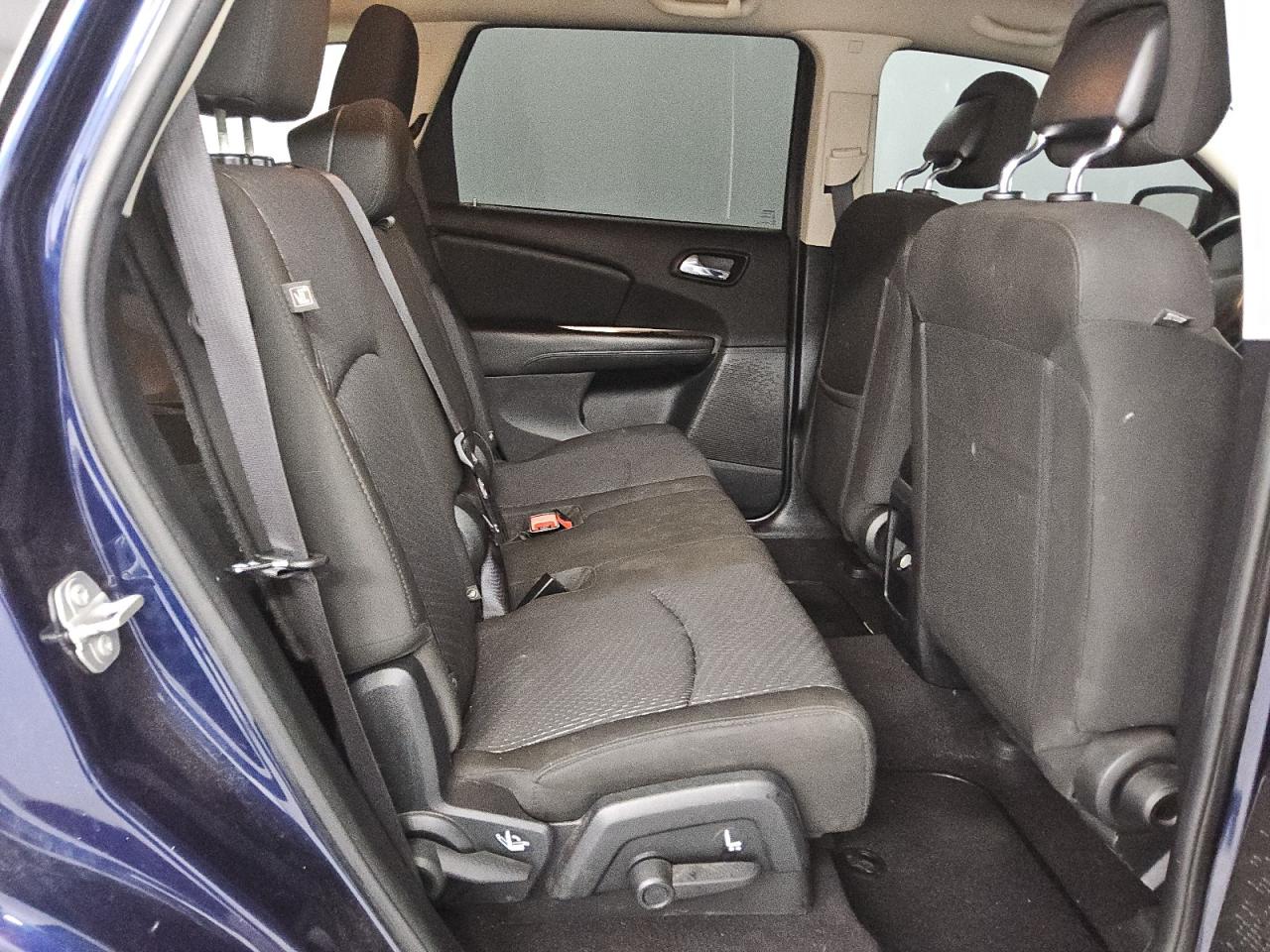 2017 Dodge Journey Se VIN: 3C4PDCAB3HT581044 Lot: 71326615