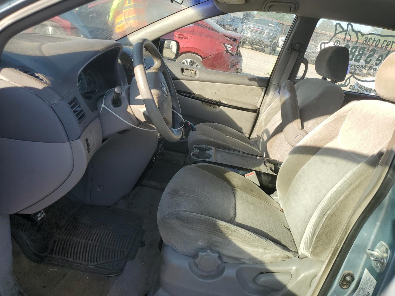 2004 Toyota Sienna Ce VIN: 5TDZA23C04S215354 Lot: 81716785