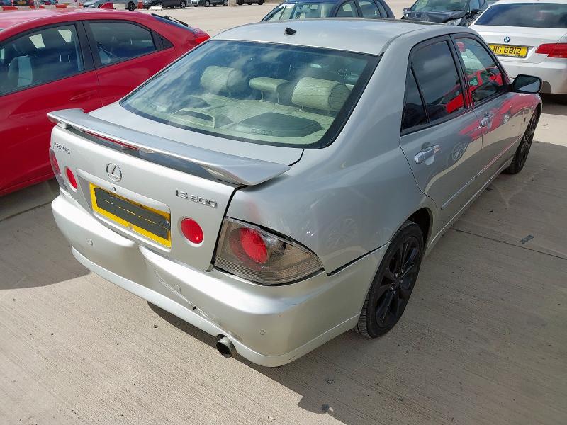 2004 LEXUS IS200 SE AUTO 