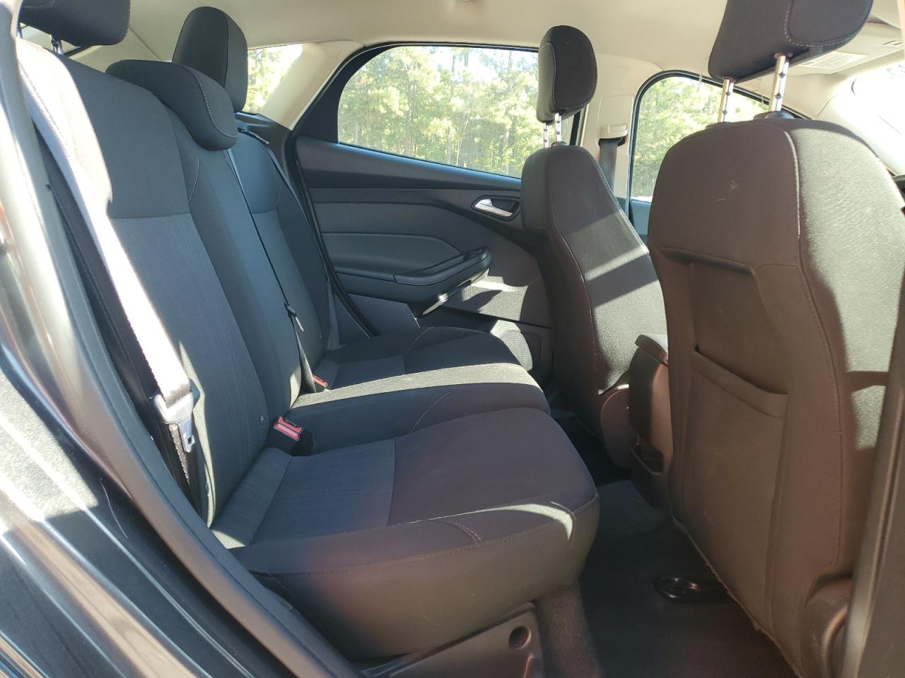 2018 Ford Focus Se VIN: 1FADP3K28JL251271 Lot: 80885875