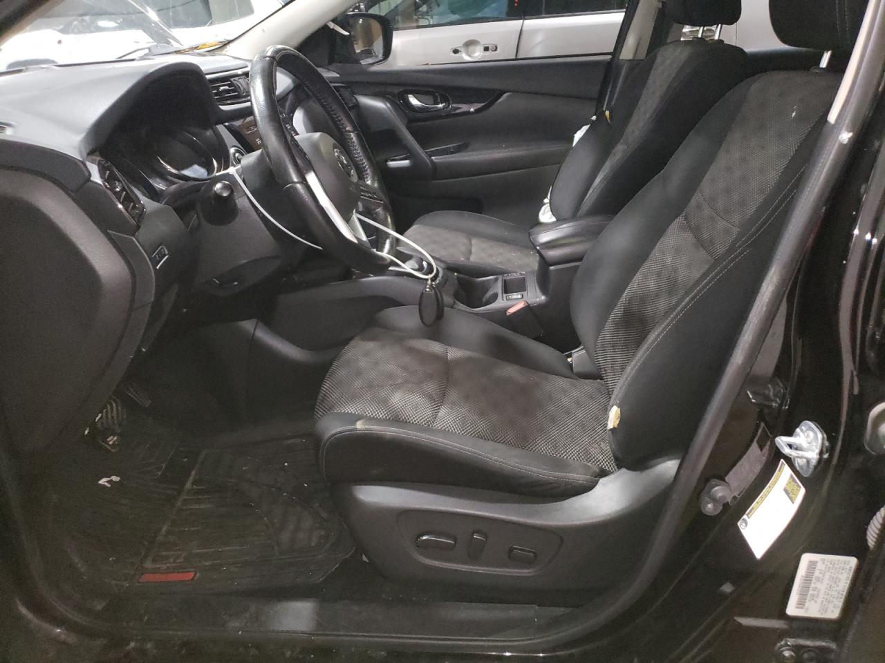 2017 Nissan Rogue Sport S VIN: JN1BJ1CR2HW136163 Lot: 84203915