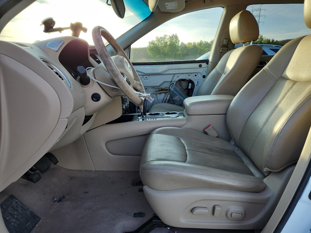 2014 Nissan Pathfinder S VIN: 5N1AR2MN2EC731185 Lot: 81259785
