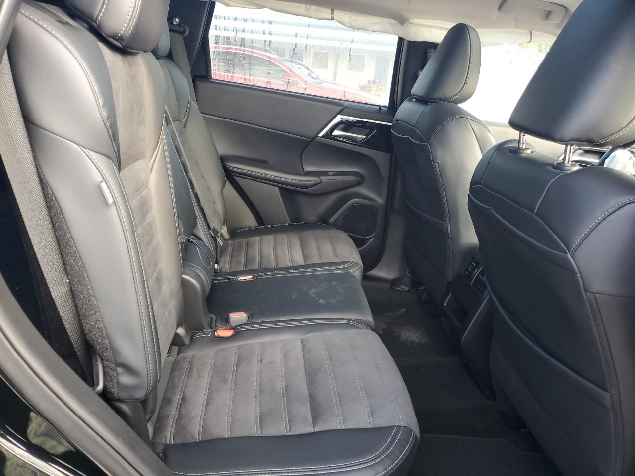 2024 Mitsubishi Outlander Se VIN: JA4J4VA81RZ019069 Lot: 80064095