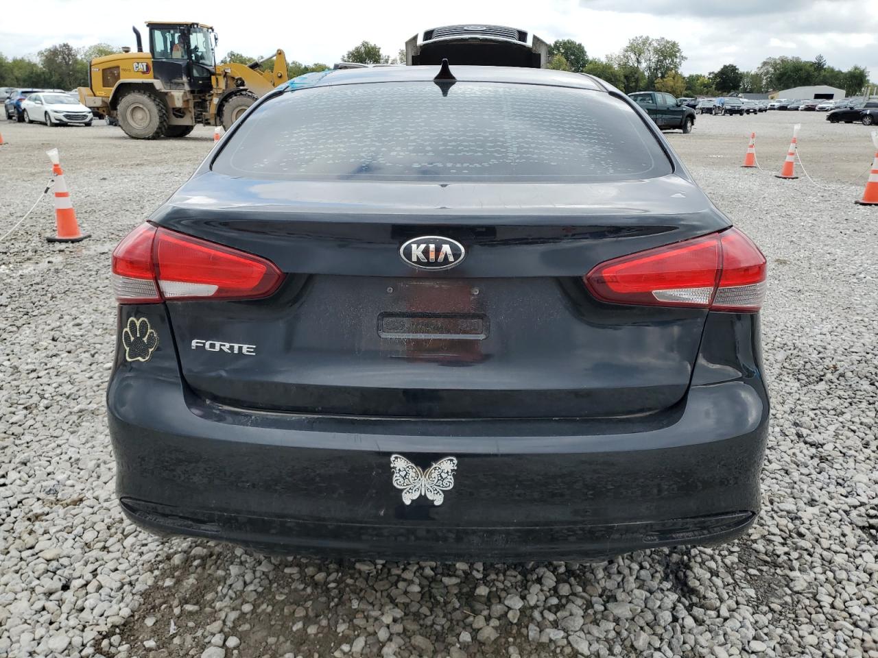2017 Kia Forte Lx VIN: 3KPFK4A78HE082117 Lot: 84159985