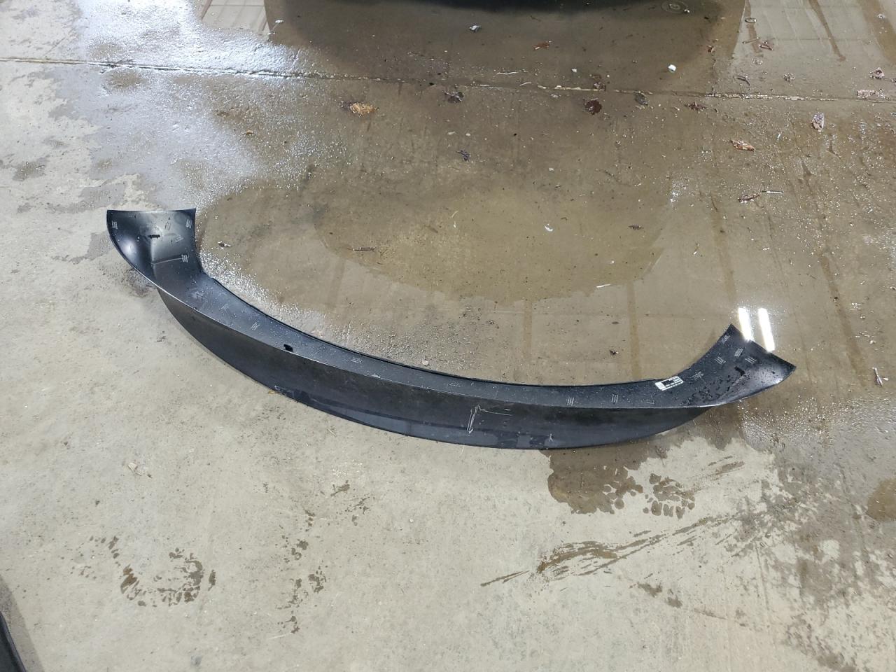 2026 Tesla Model Y VIN: 7SAYGDEE2TA384993 Lot: 84290125