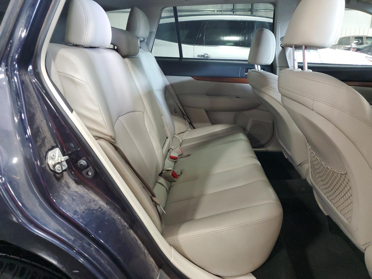 2013 Subaru Outback 2.5I Limited VIN: 4S4BRBPC2D3257722 Lot: 83838475