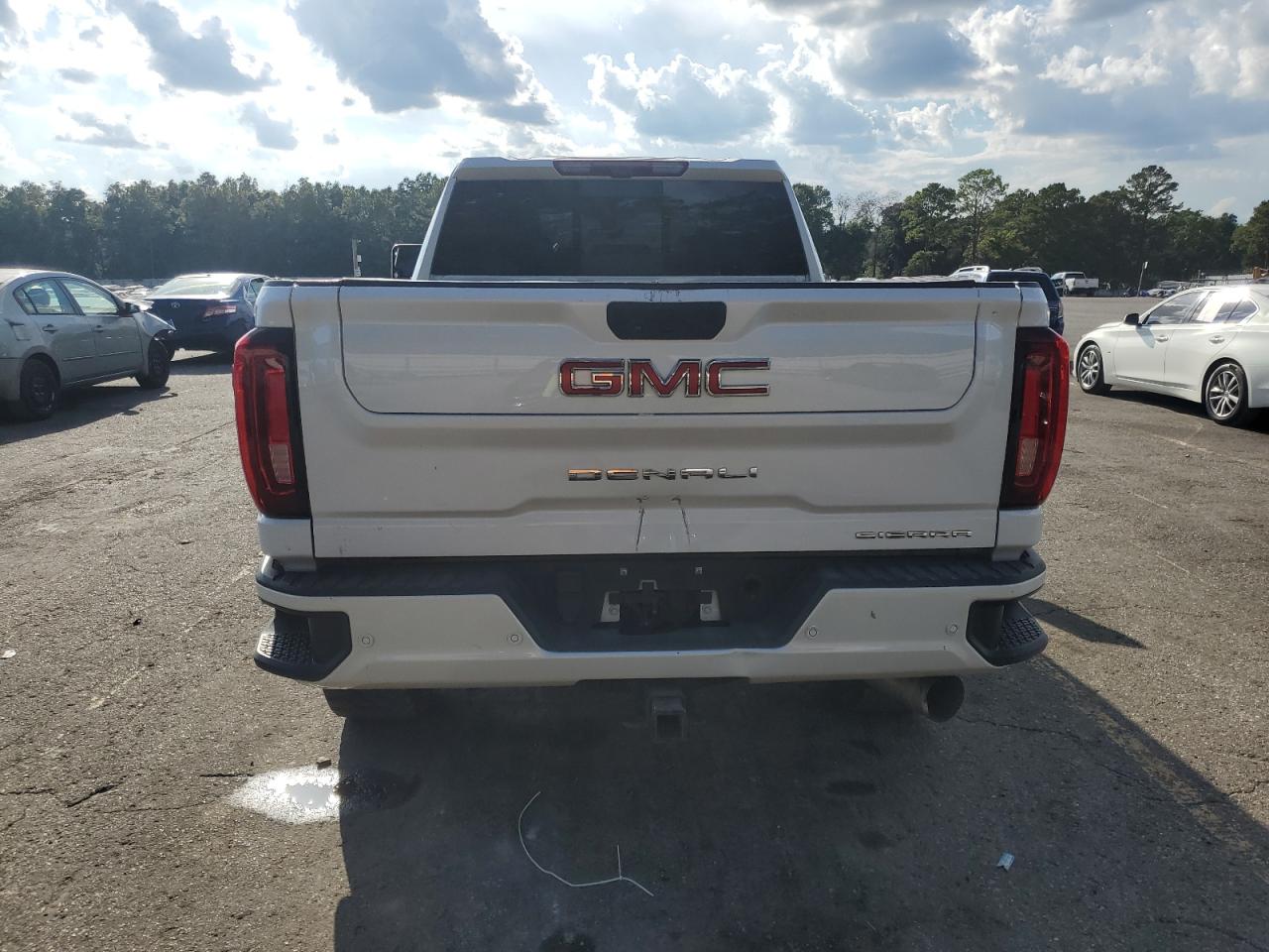 2022 GMC Sierra K2500 Denali VIN: 1GT49REY9NF182439 Lot: 81468255