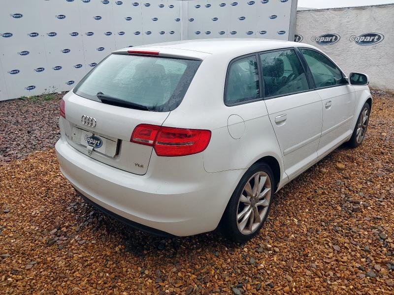 2010 AUDI A3 SPORT