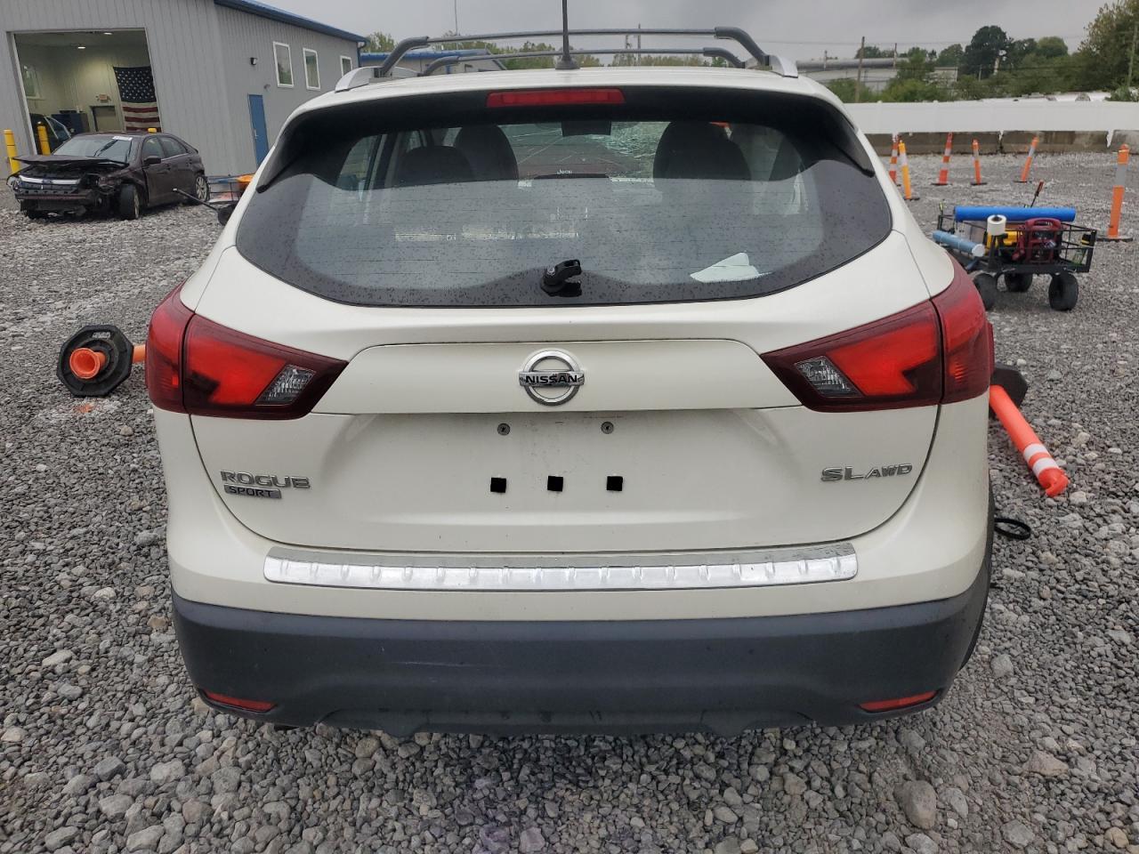 2018 Nissan Rogue Sport S VIN: JN1BJ1CR7JW283892 Lot: 81765965