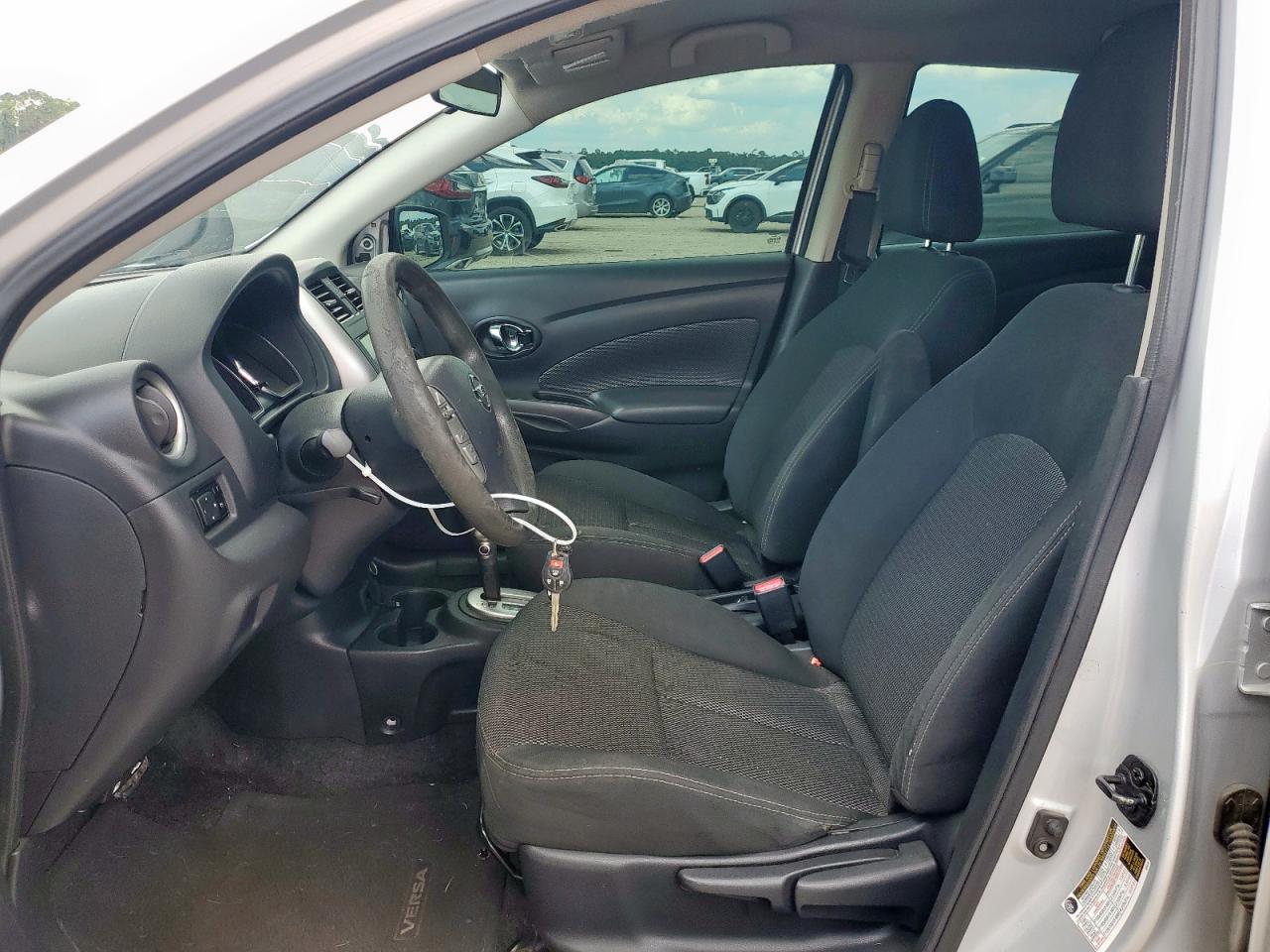 2017 Nissan Versa S VIN: 3N1CN7AP3HL852704 Lot: 70916985