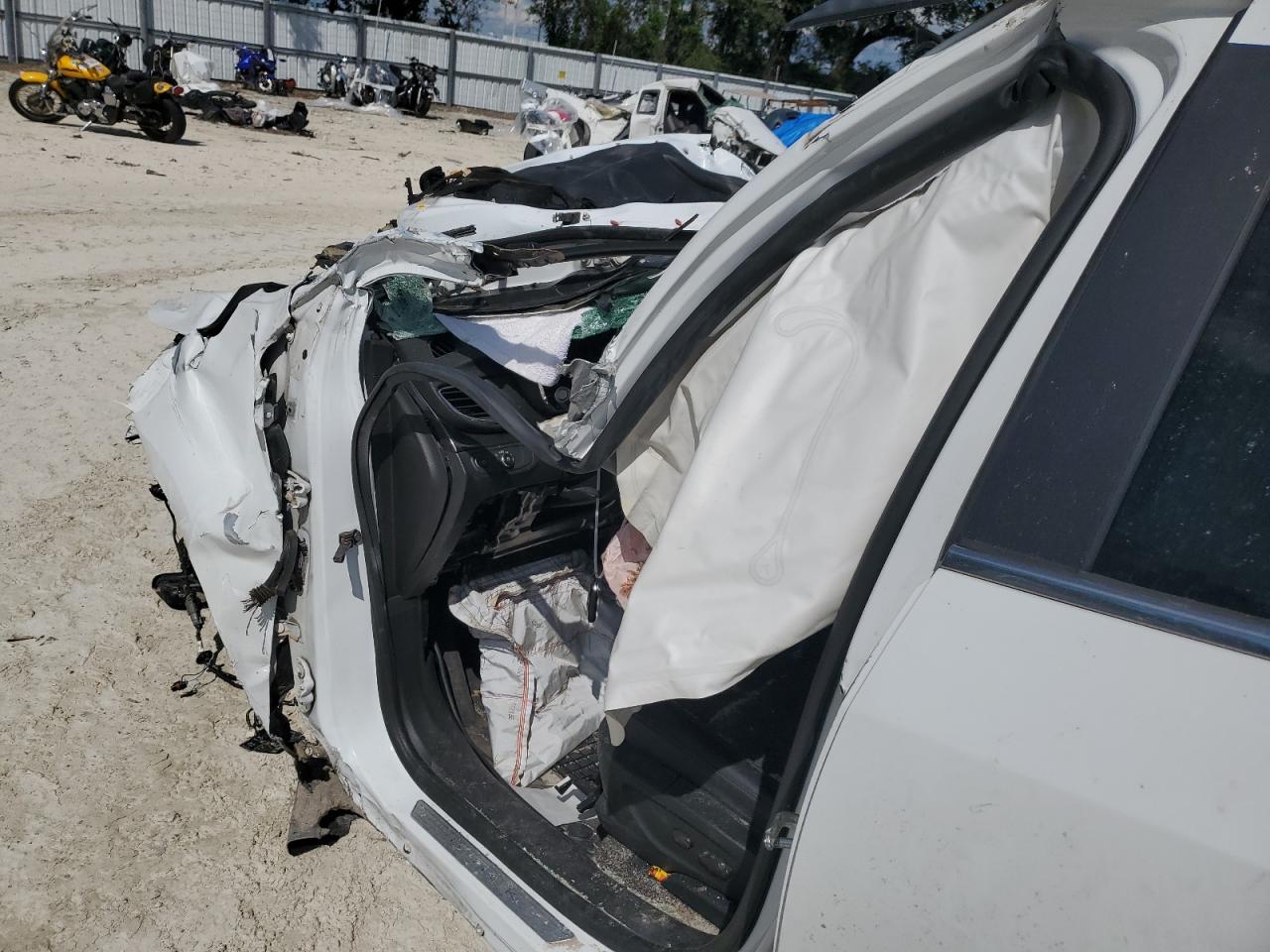 2018 Buick Encore Preferred VIN: KL4CJESB0JB652123 Lot: 81001205