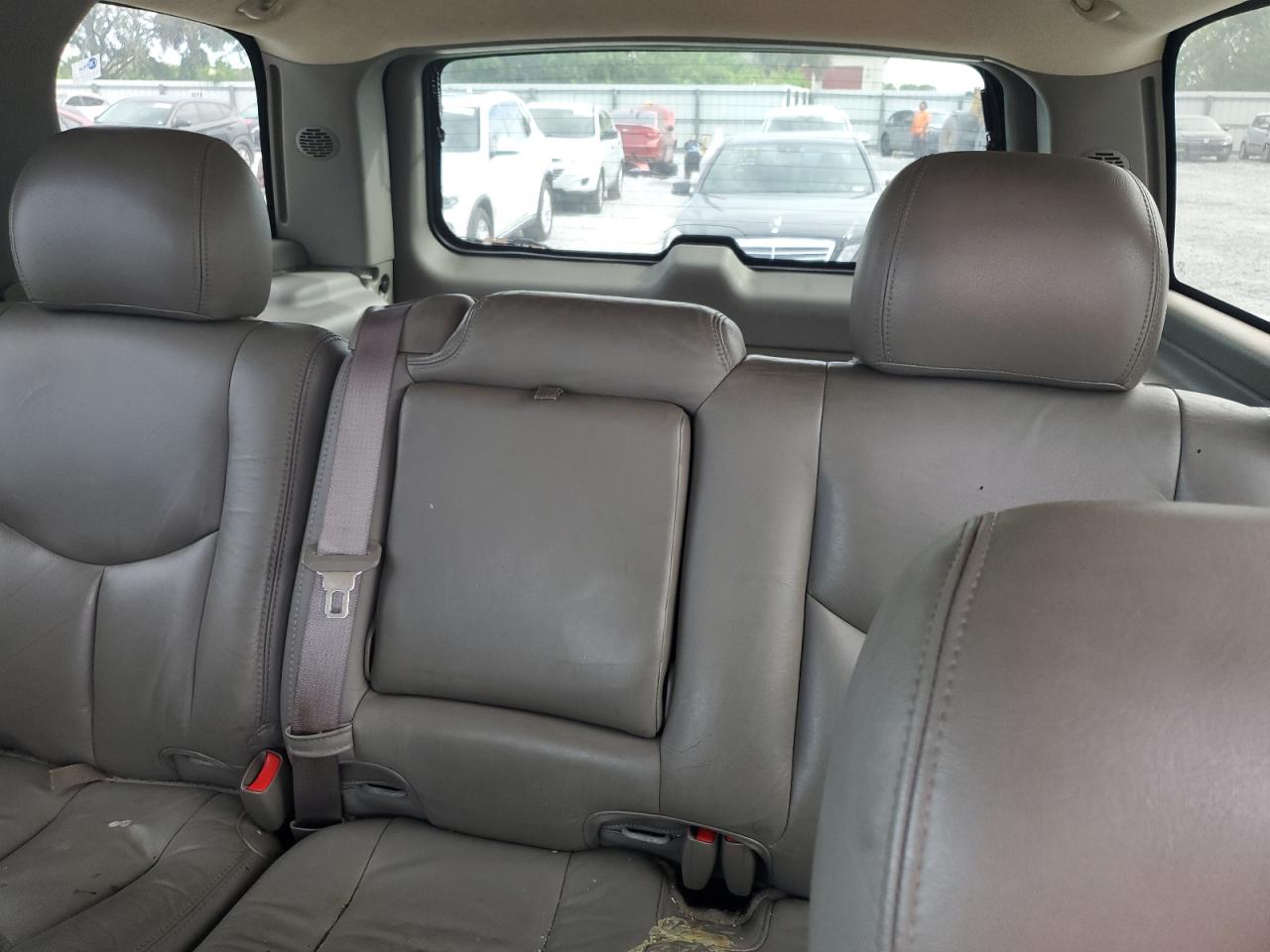 2003 Chevrolet Tahoe C1500 VIN: 1GNEC13Z23R182420 Lot: 80314175