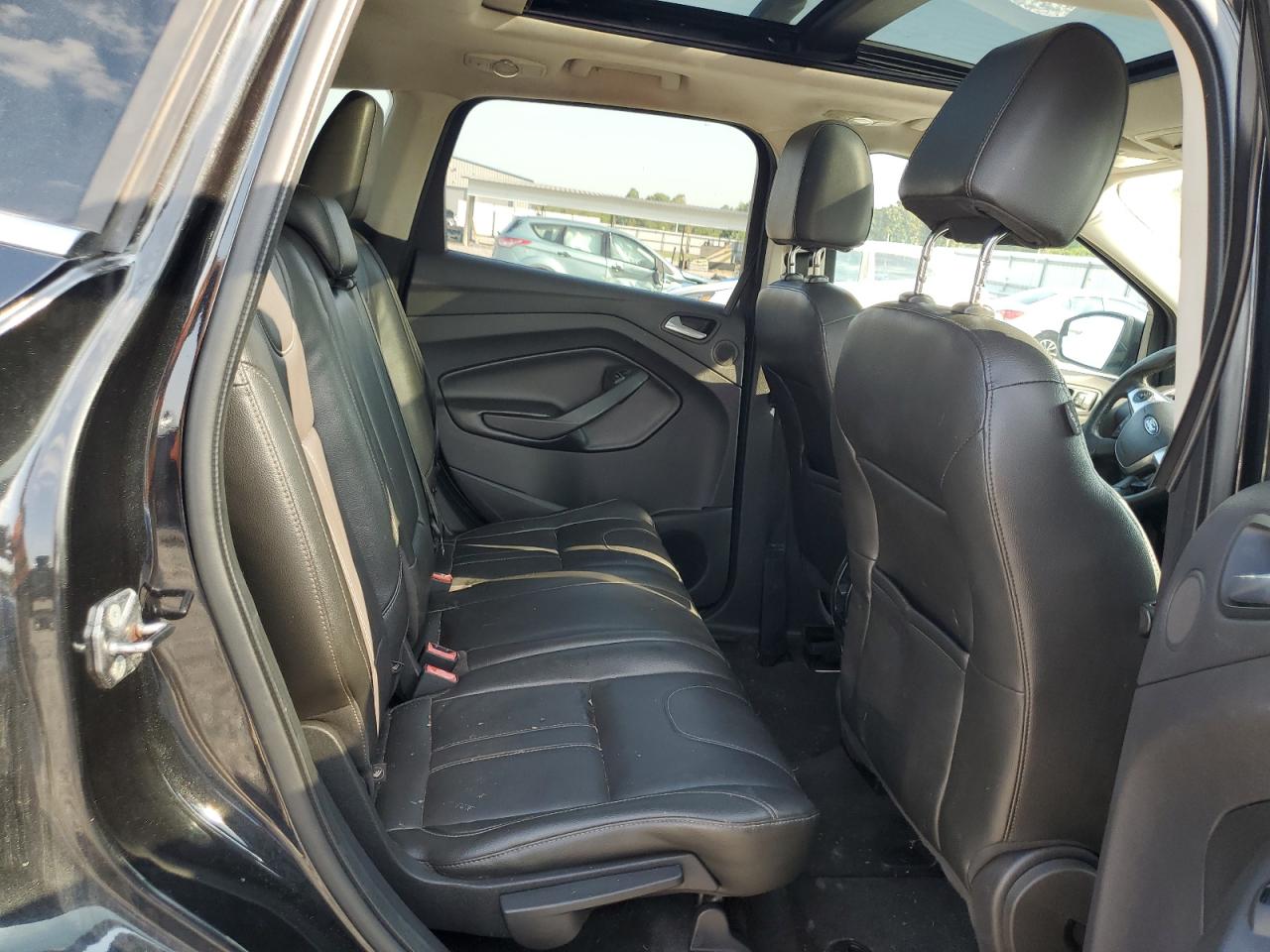 2013 Ford Escape Titanium VIN: 1FMCU0J90DUB22740 Lot: 81227175