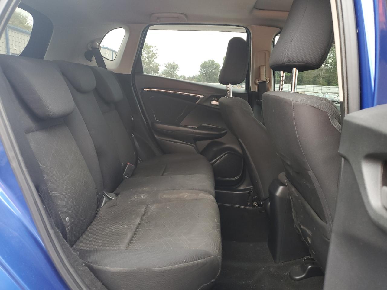 2015 Honda Fit Ex VIN: 3HGGK5G82FM718805 Lot: 84195975