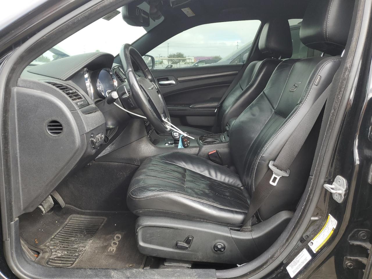 2013 Chrysler 300 S VIN: 2C3CCABG9DH586420 Lot: 81590685