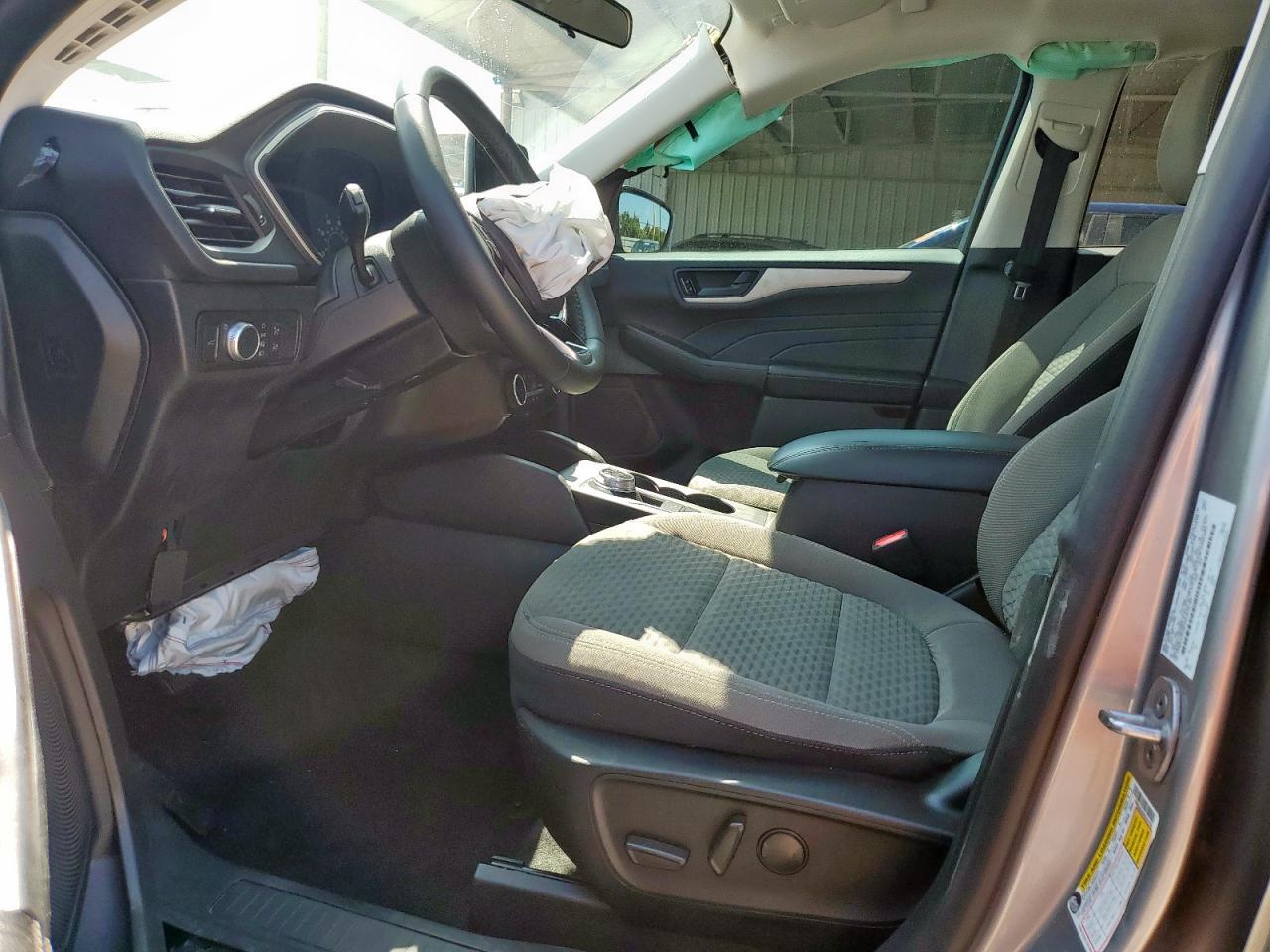 2022 Ford Escape Se VIN: 1FMCU0G62NUA38790 Lot: 71785745