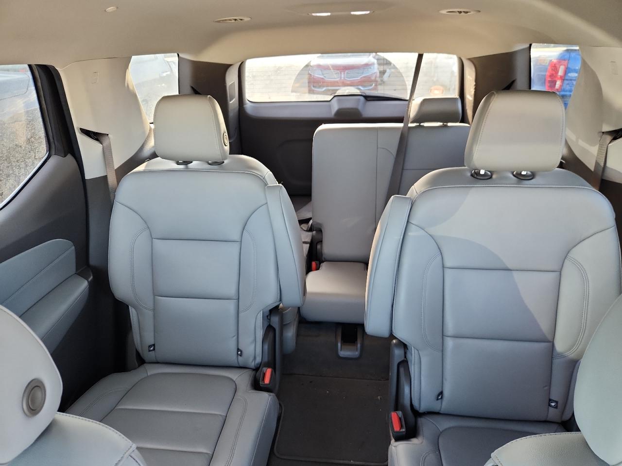 2018 Chevrolet Traverse Lt VIN: 1GNERHKW2JJ127962 Lot: 81369605