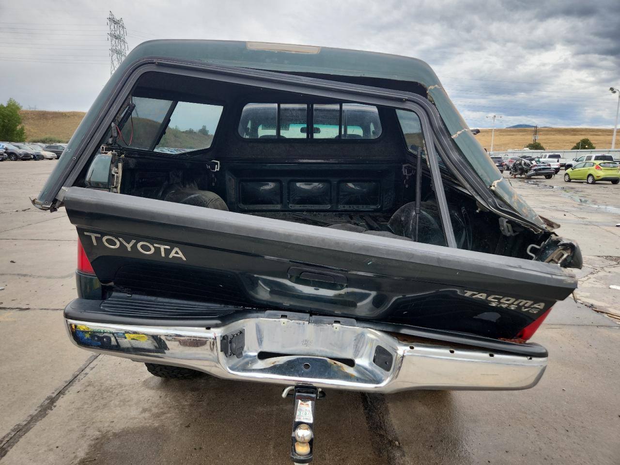 2000 Toyota Tacoma Xtracab VIN: 4TAWN72N3YZ676085 Lot: 81598095