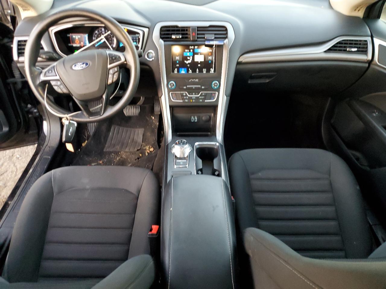 2019 Ford Fusion Se VIN: 3FA6P0LU2KR197900 Lot: 84212755