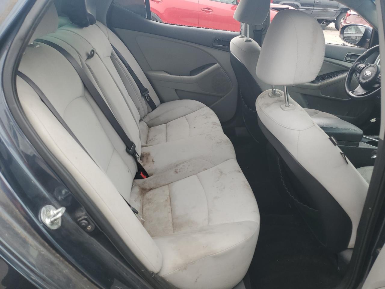 2015 Kia Optima Lx VIN: KNAGM4A71F5562360 Lot: 81652095