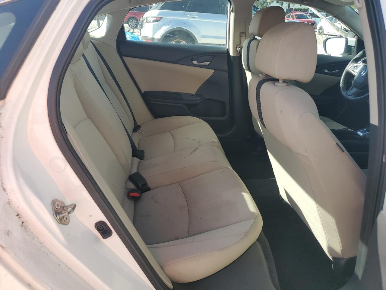 2018 Honda Civic Lx VIN: 19XFC2F51JE033520 Lot: 82113595