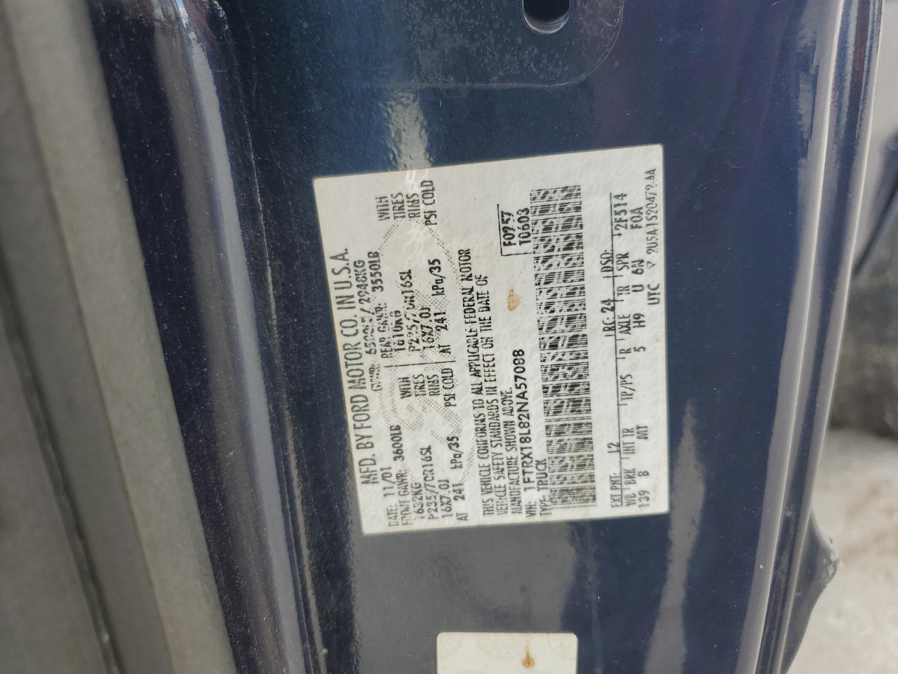 2002 Ford F150 VIN: 1FTRX18L82NA57088 Lot: 72046995