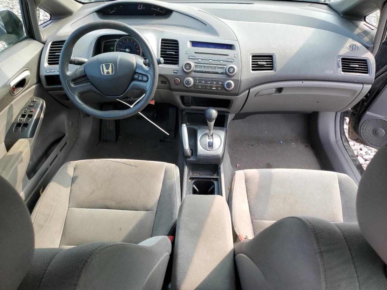 2008 Honda Civic Lx VIN: 1HGFA16528L101987 Lot: 71613535