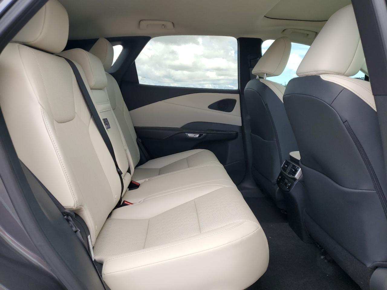 2024 Lexus Rx 350 Base VIN: 2T2BAMBA6RC031951 Lot: 81593825