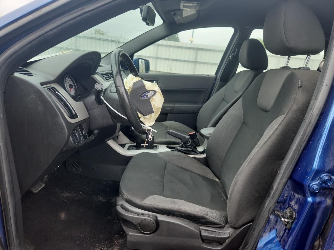 2008 Ford Focus Se VIN: 1FAHP35N68W273317 Lot: 71839345