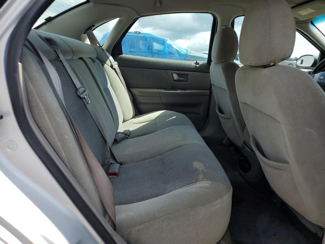 2001 Ford Taurus Ses VIN: 1FAFP55281A266090 Lot: 84001895