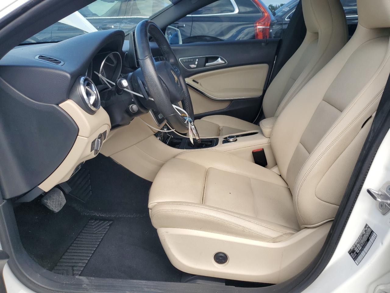 2018 Mercedes-Benz Cla 250 VIN: WDDSJ4EB2JN653950 Lot: 84000425