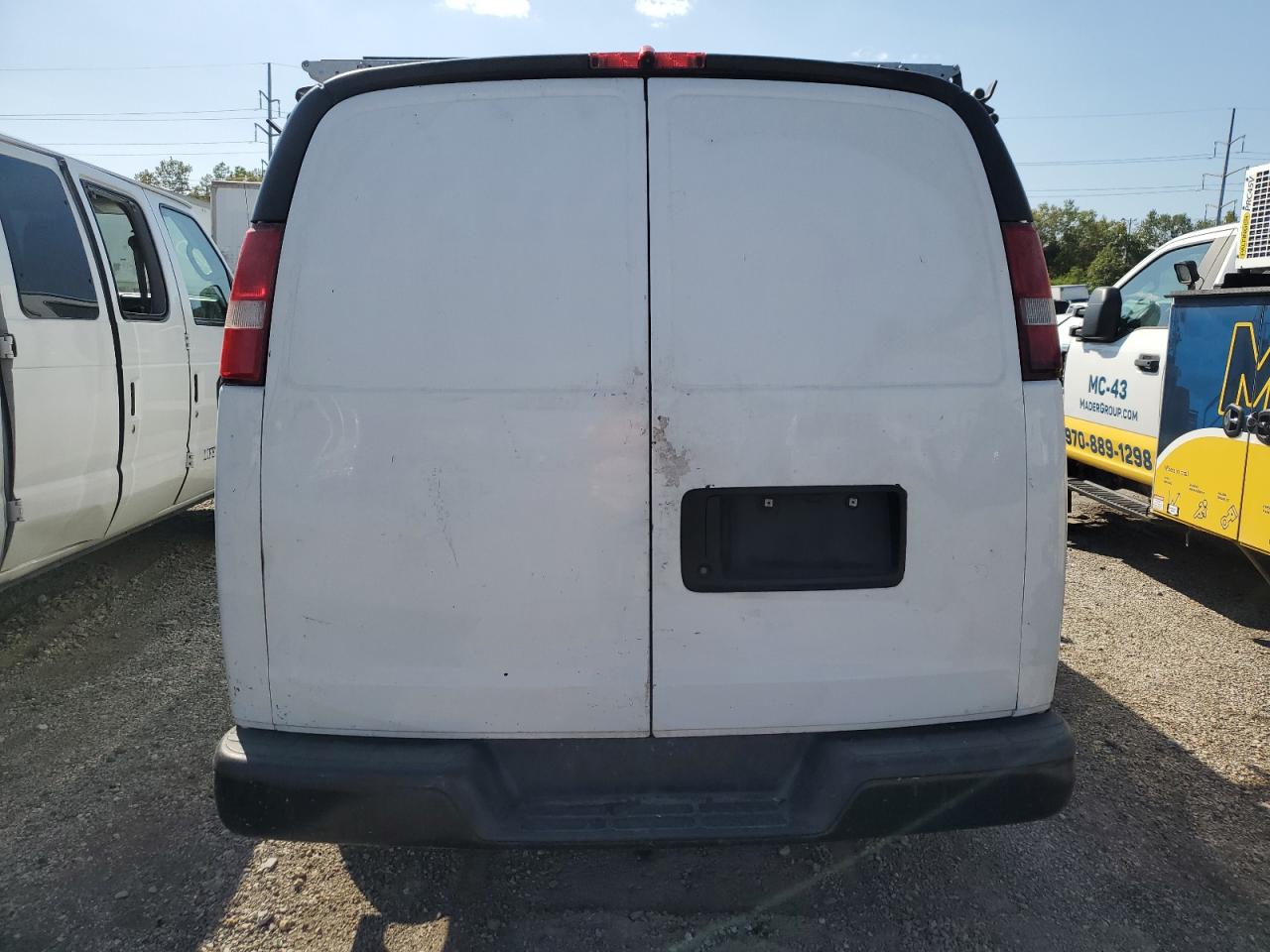 2017 Chevrolet Express G2500 VIN: 1GCWGAFF0H1109992 Lot: 67750185