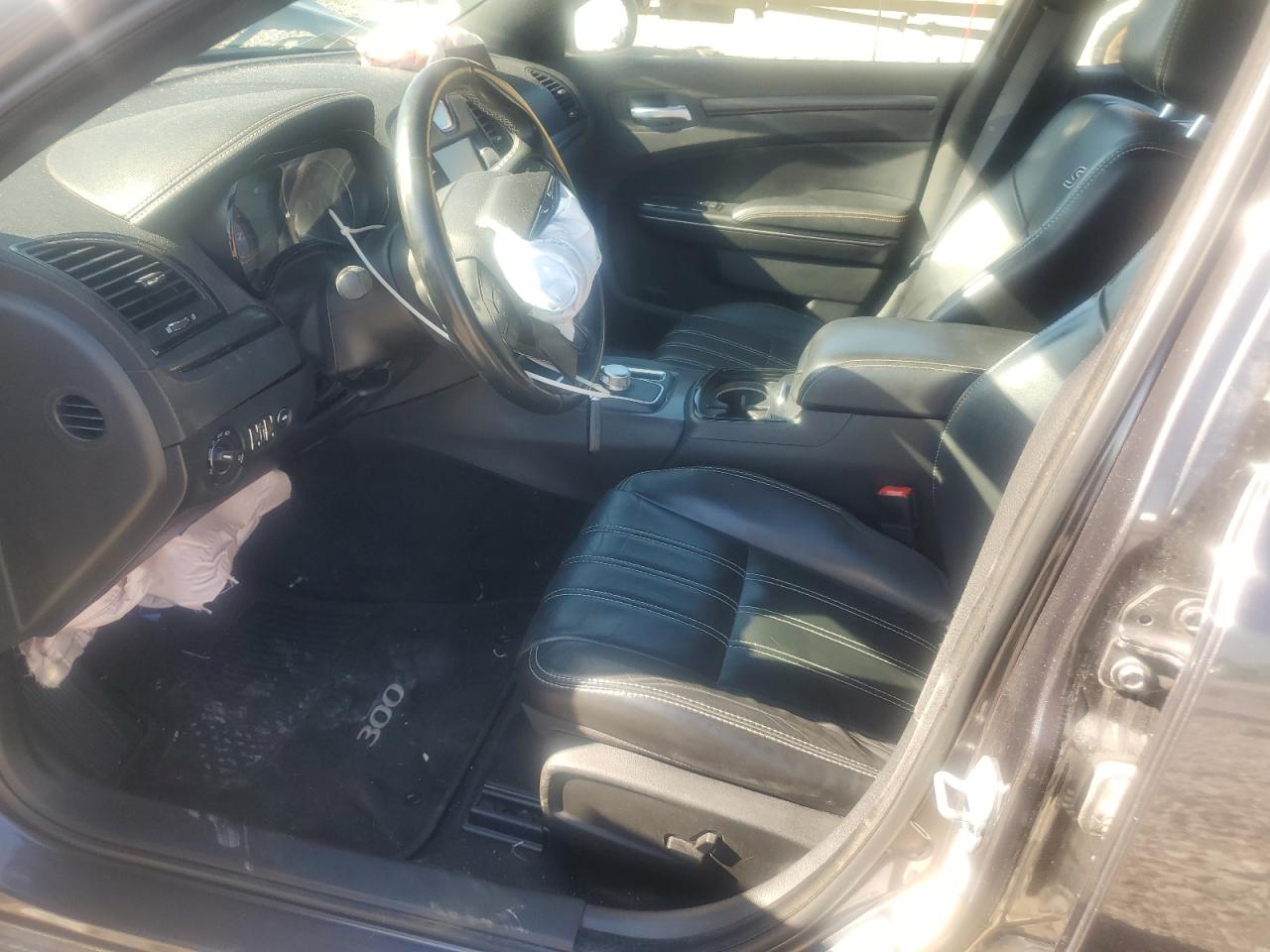 2016 Chrysler 300 S VIN: 2C3CCAGG9GH208577 Lot: 81783835