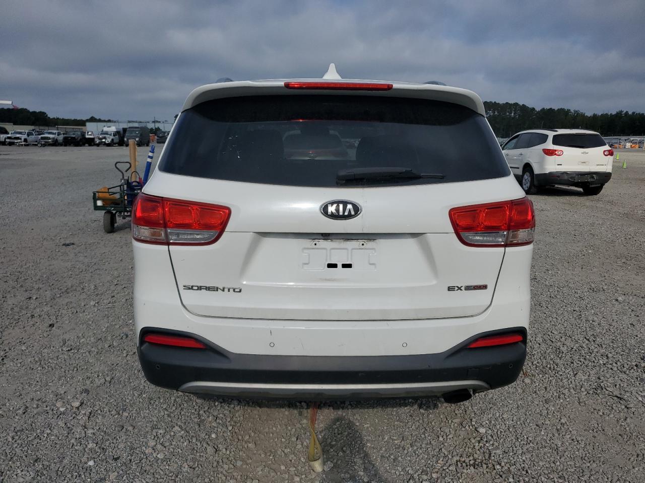 2016 Kia Sorento Ex VIN: 5XYPHDA13GG025517 Lot: 82105855