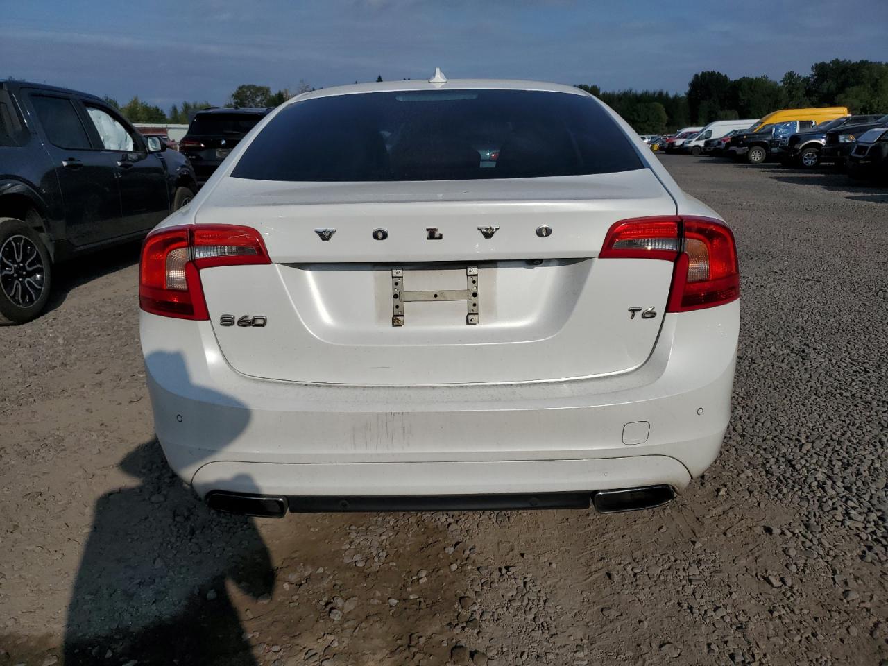 2015 Volvo S60 Platinum VIN: YV149MFMXF1333165 Lot: 80567195