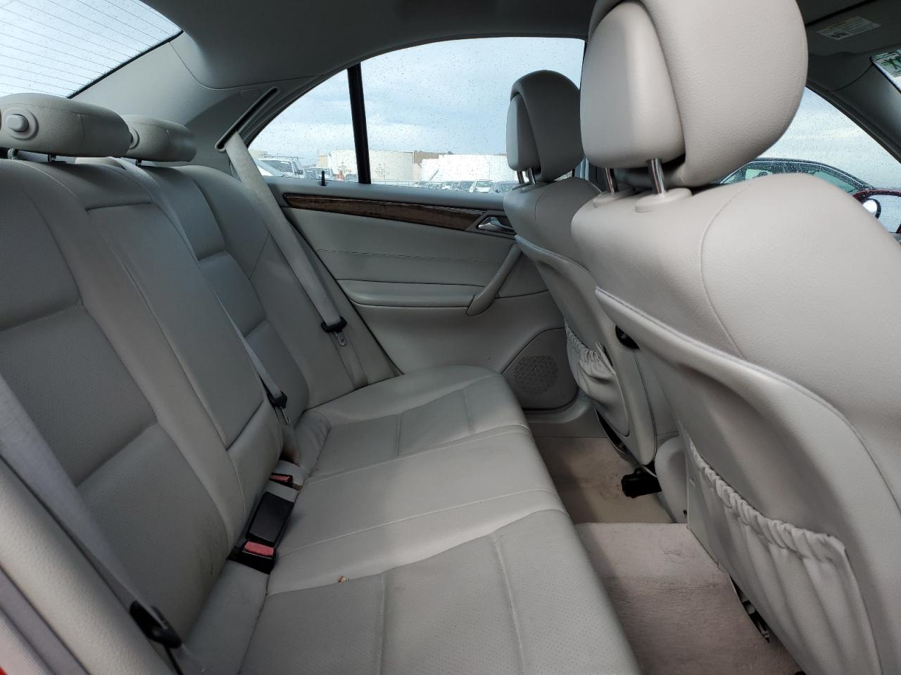 2007 Mercedes-Benz C 230 VIN: WDBRF52H57F888062 Lot: 81759135