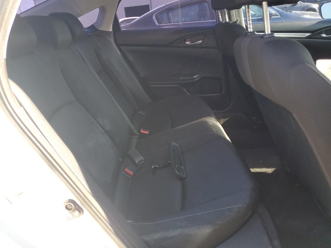 2019 Honda Civic Lx VIN: 2HGFC2F62KH575743 Lot: 81270165