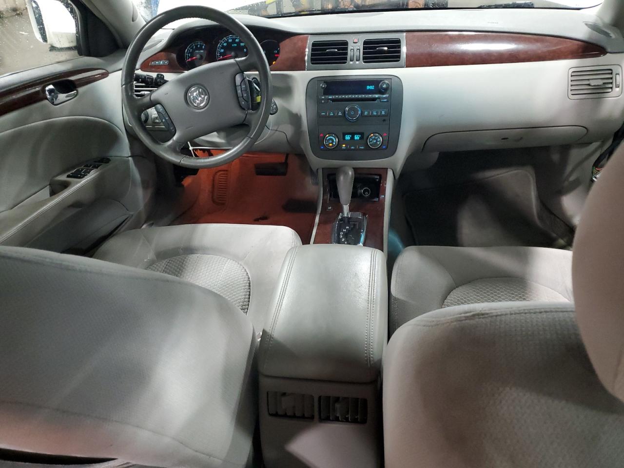 2008 Buick Lucerne Cx VIN: 1G4HP57268U202568 Lot: 70733025
