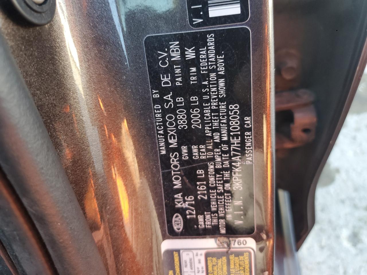 2017 Kia Forte Lx VIN: 3KPFK4A77HE108058 Lot: 71829745