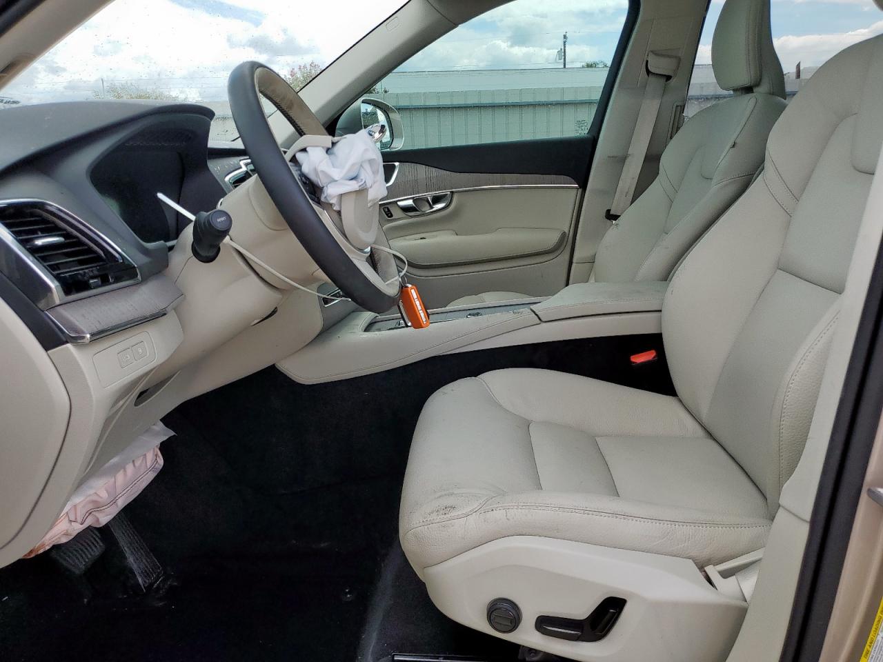2025 Volvo Xc90 Plus VIN: YV4H60PEXS1302327 Lot: 83825535