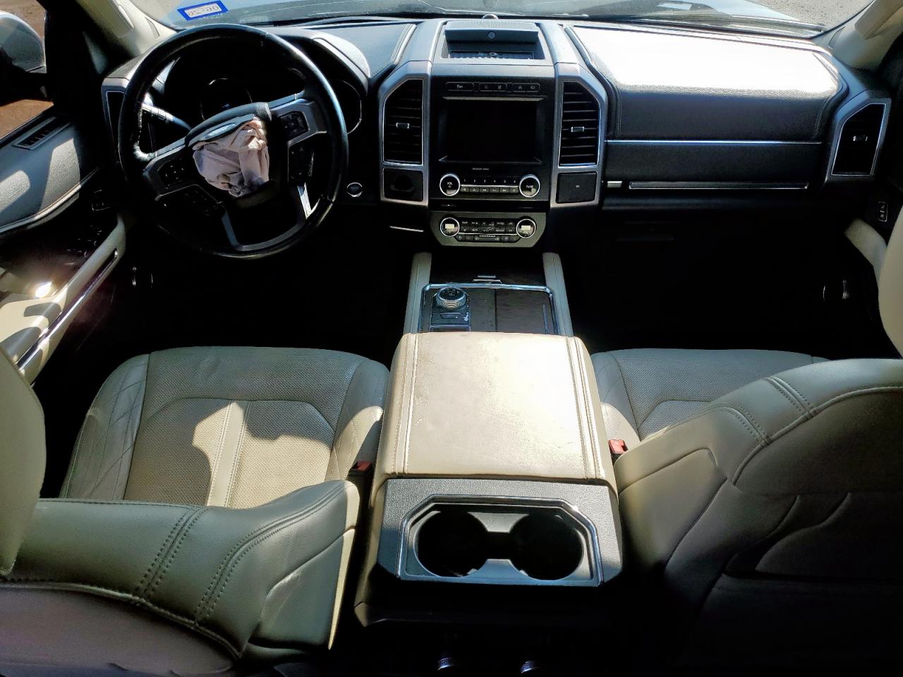 2018 Ford Expedition Max Platinum VIN: 1FMJK1LT2JEA10121 Lot: 81075855