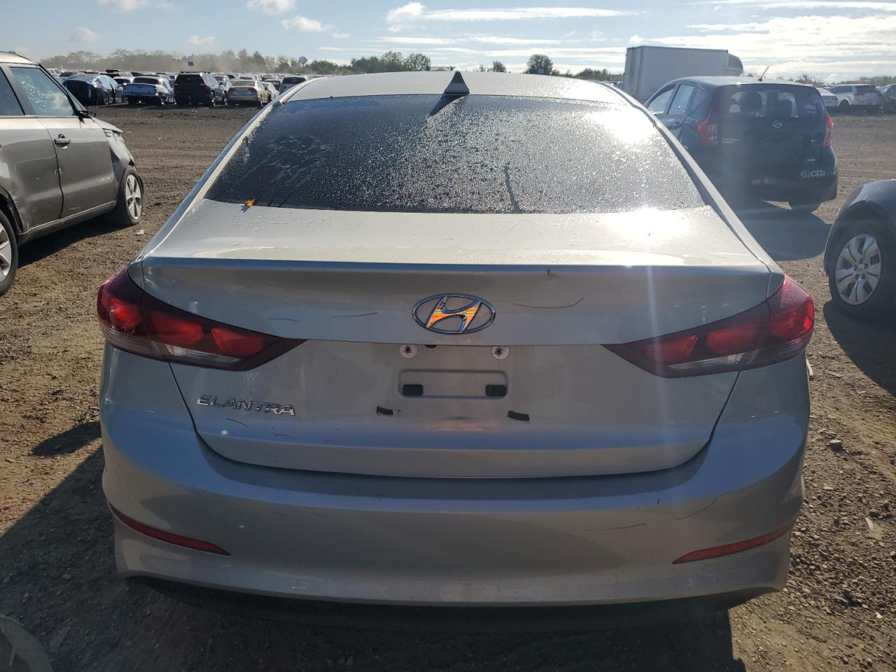 2017 Hyundai Elantra Se VIN: 5NPD84LFXHH117911 Lot: 82142225