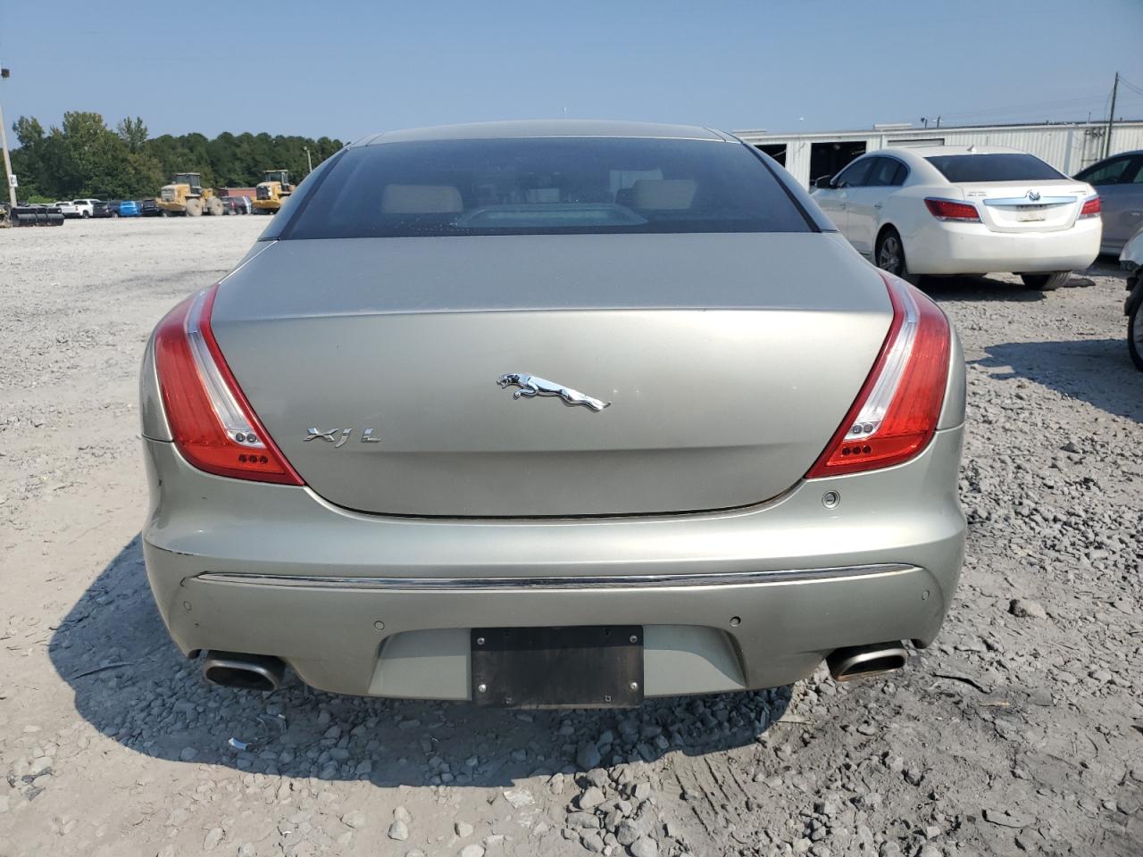 2011 Jaguar Xjl VIN: SAJWA2GB4BLV13703 Lot: 80795555