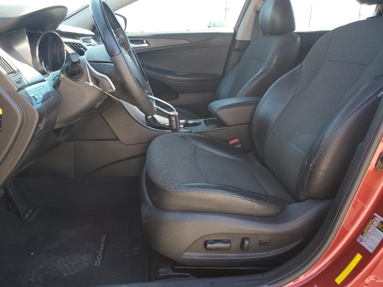 2012 Hyundai Sonata Se VIN: 5NPEC4AB5CH423572 Lot: 81623645