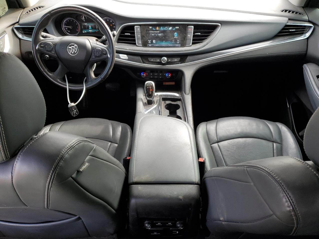 2018 Buick Enclave Essence VIN: 5GAEVAKW8JJ267270 Lot: 71913835