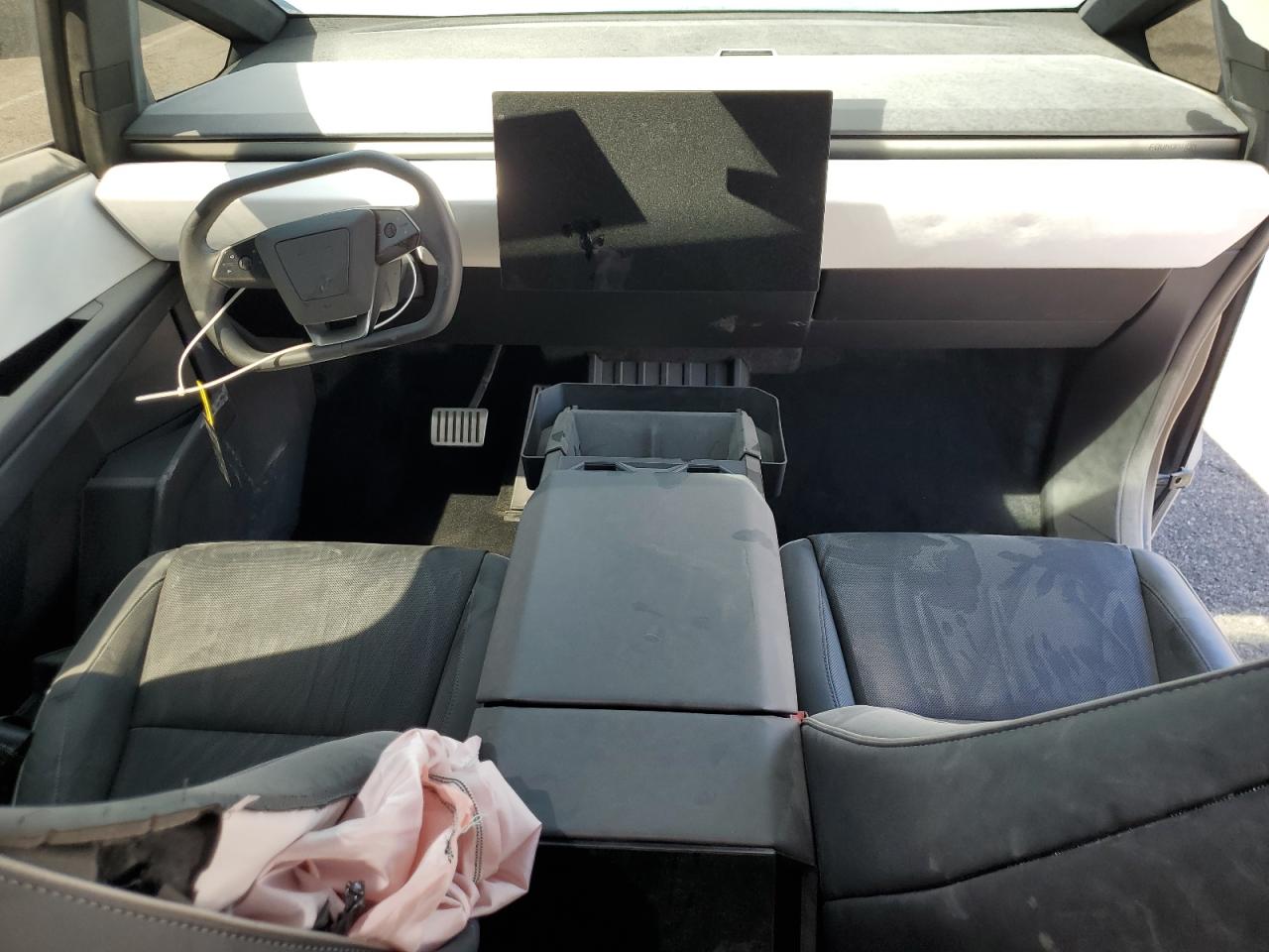 2024 Tesla Cybertruck VIN: 7G2CEHED7RA007061 Lot: 71506935