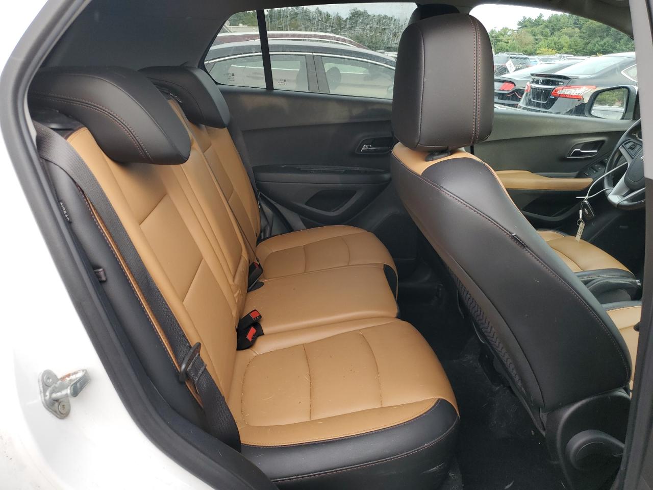 2019 Chevrolet Trax Premier VIN: 3GNCJRSB9KL323117 Lot: 83938225