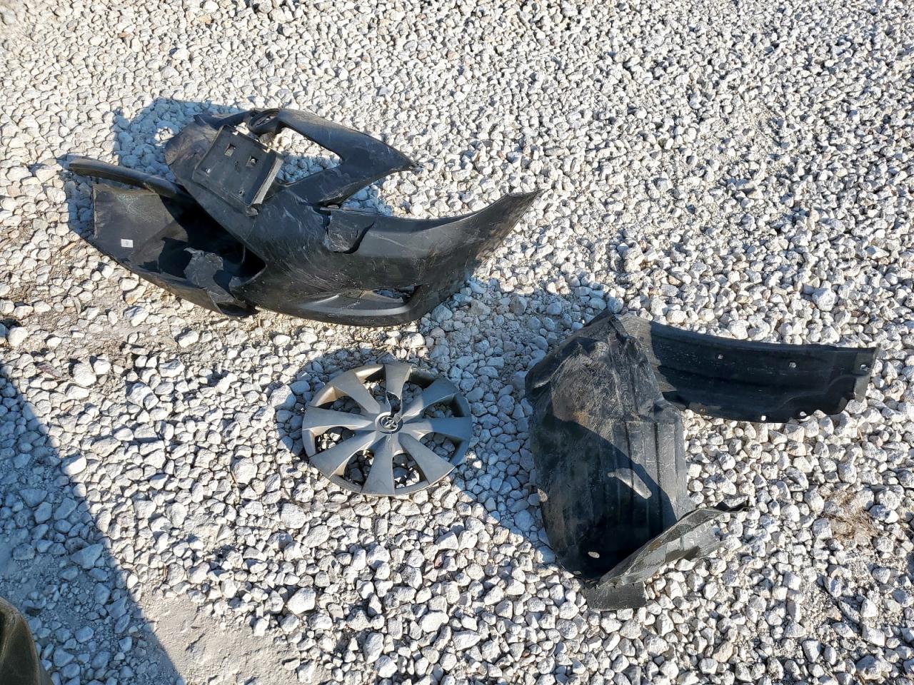 2010 Toyota Corolla Base VIN: JTDBU4EE2AJ082270 Lot: 82065585